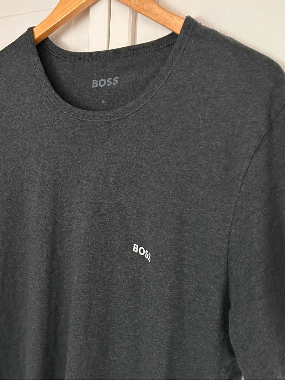Hugo Boss Men’s Size XL Short Sleeve Classic Crew Neck Tee - Picture 6 of 8